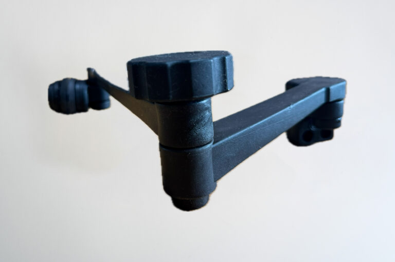 Brazo simple largo — repuesto para cabinas Cabimetal