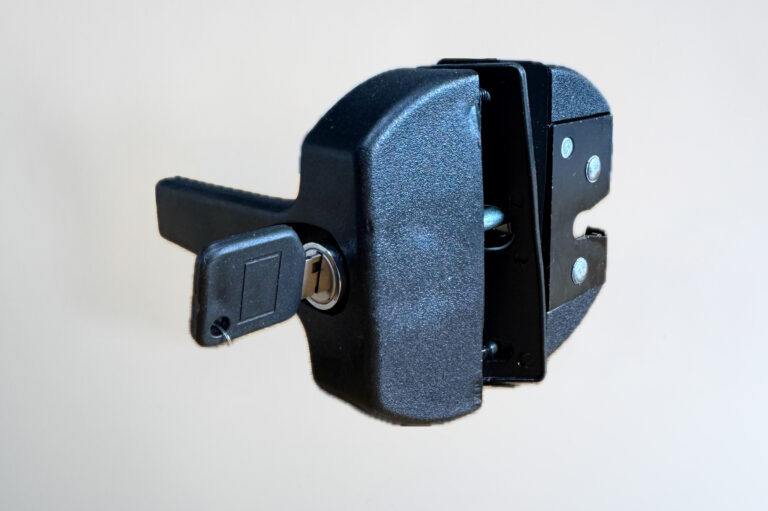 Cerradura completa M1 — repuesto para cabinas Cabimetal